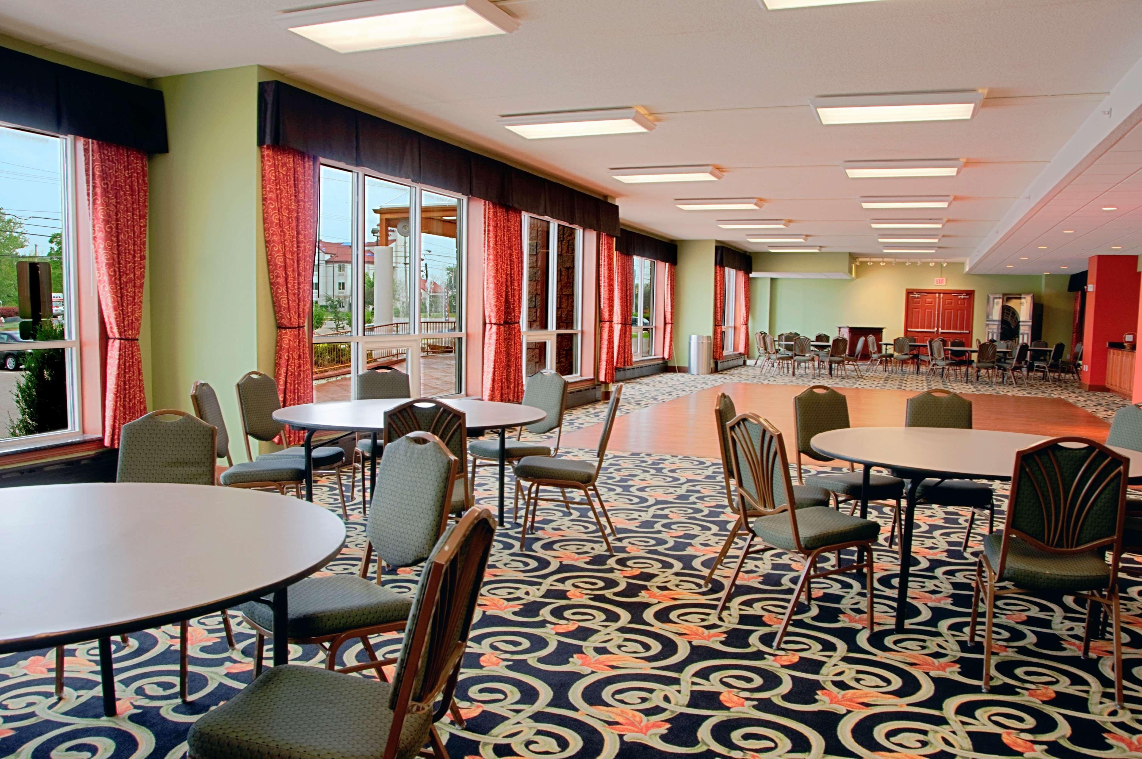 Best Western Plus Sandusky Hotel & Suites Ngoại thất bức ảnh
